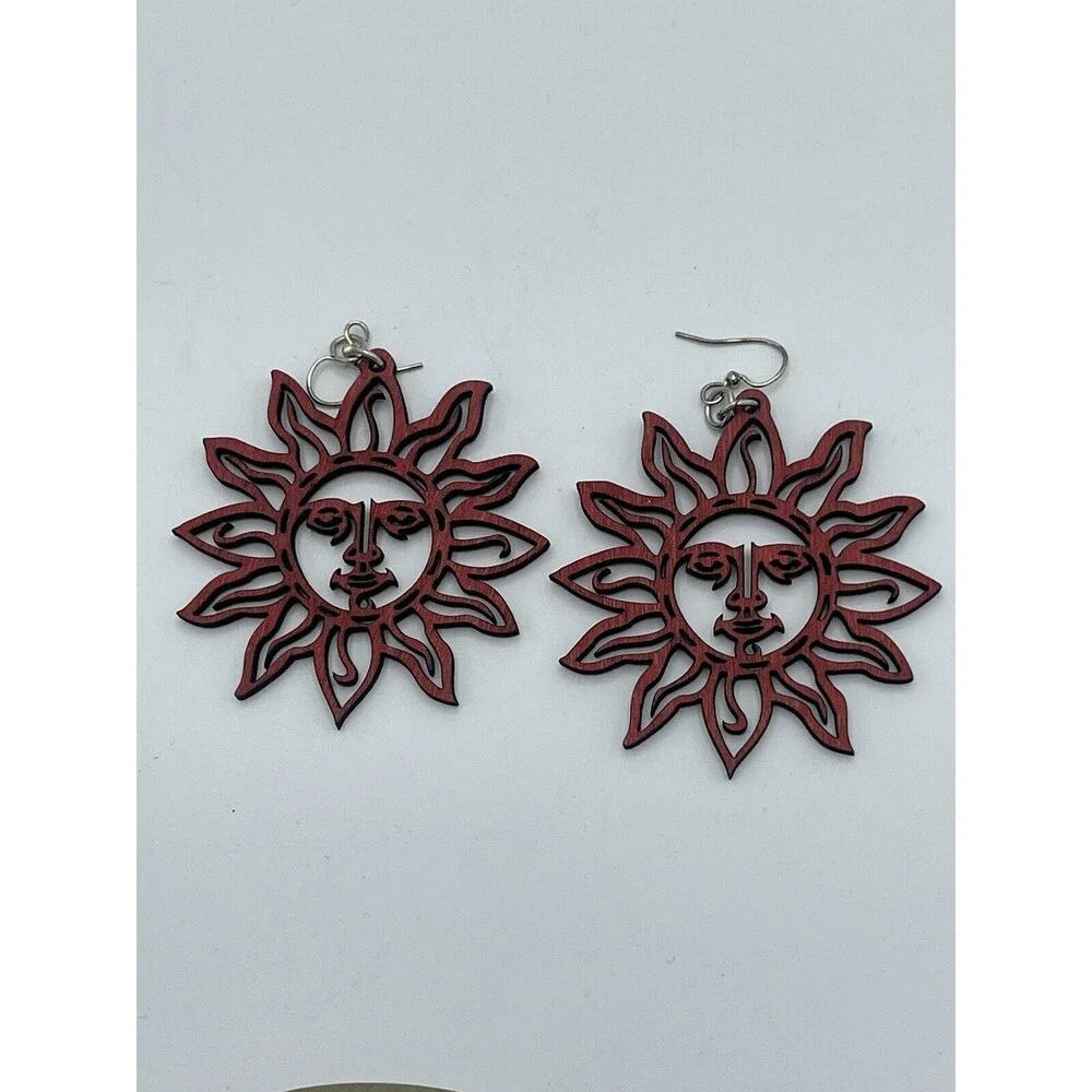 Green Tree Lightweight Laser Cut Wood Sun Drop Dangle Earrings New
